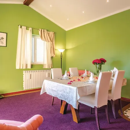 Stunning In With Kitchen Fiume